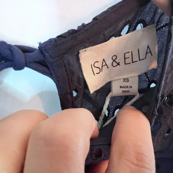 New with tags Isa and Ella sleeveless crop eyelet top size XS cute with bodysuit - Picture 5 of 5